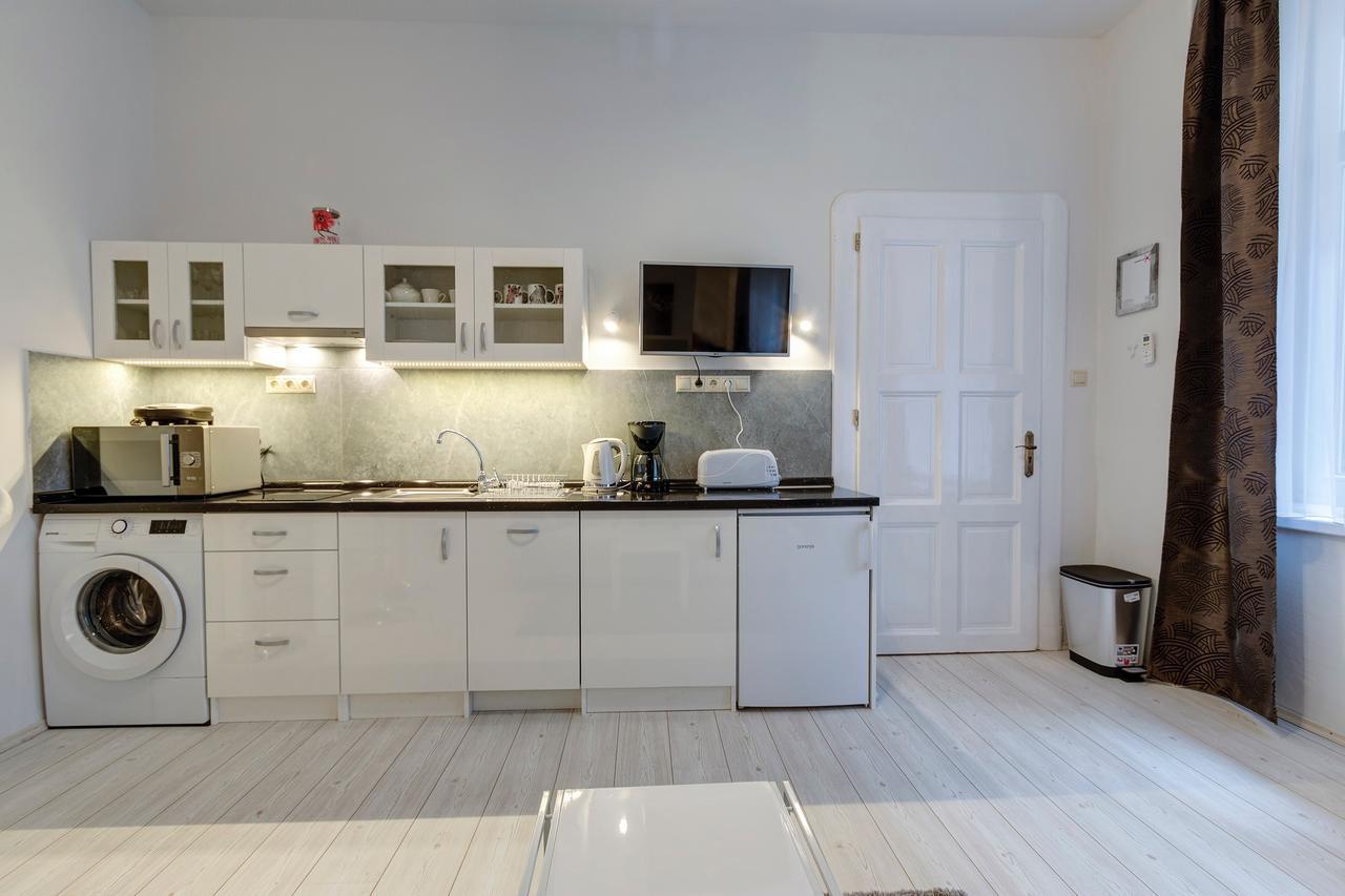 Sweet Dreams At King Street Gold Apartment บูดาเปสต์ ภายนอก รูปภาพ