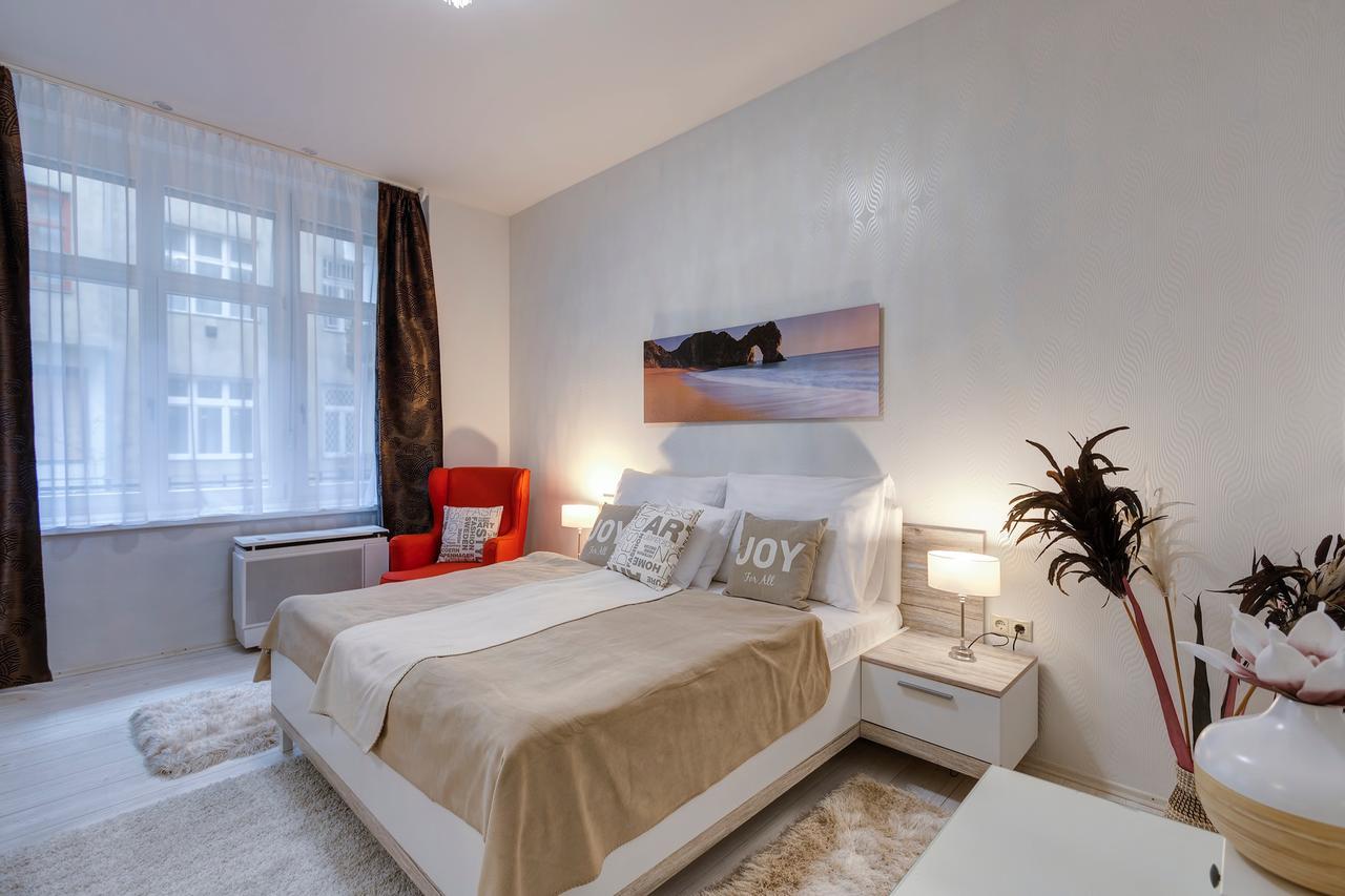 Sweet Dreams At King Street Gold Apartment บูดาเปสต์ ภายนอก รูปภาพ